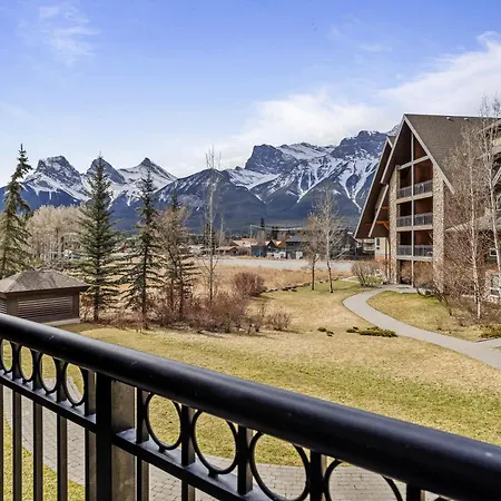 G222 Family Fun- Mtn View Stay, Water Slide, Pool, Hot Tub, Free Parking Canmore Exterior photo